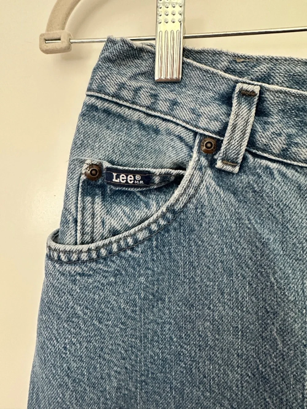 Vintage 90s Lee Jeans Distressed Mom Slim Medium Wash High Rise